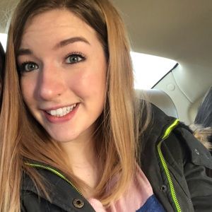 Meet your Posher, Brooke